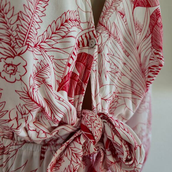 Khush Floral Tiered Midi Dress Size L White Red V-neck Boho Cottage Resort - Picture 6 of 12